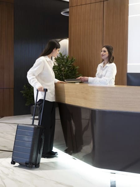 Hotels & Restarunt