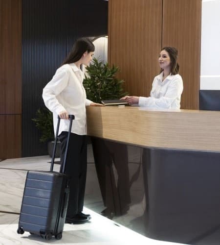 Hotels & Restarunt